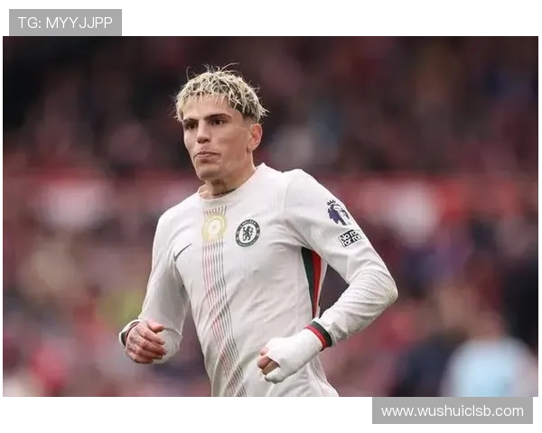 加纳乔恐遭处罚 删切尔西社媒示好曼联